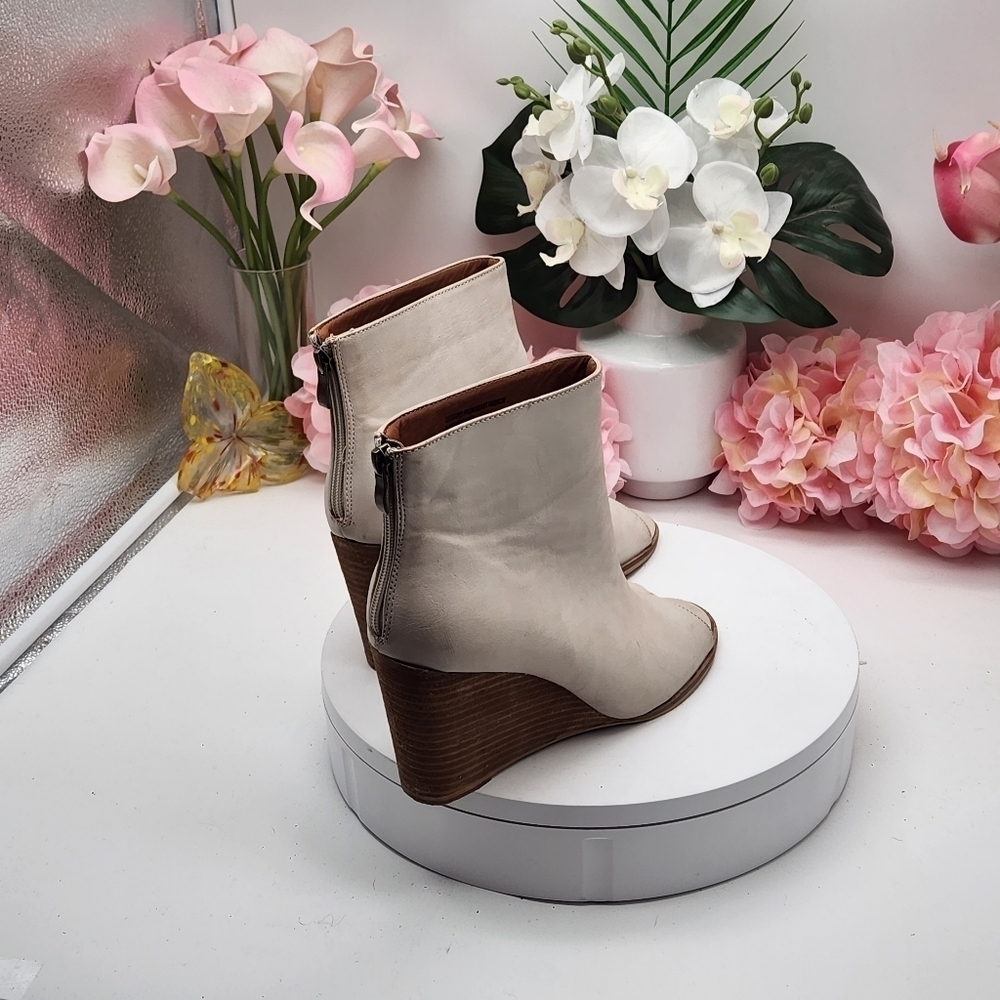 Beast Fashion Wedge Peep Toe Leather Booties Size 9 - Picture 7 of 14